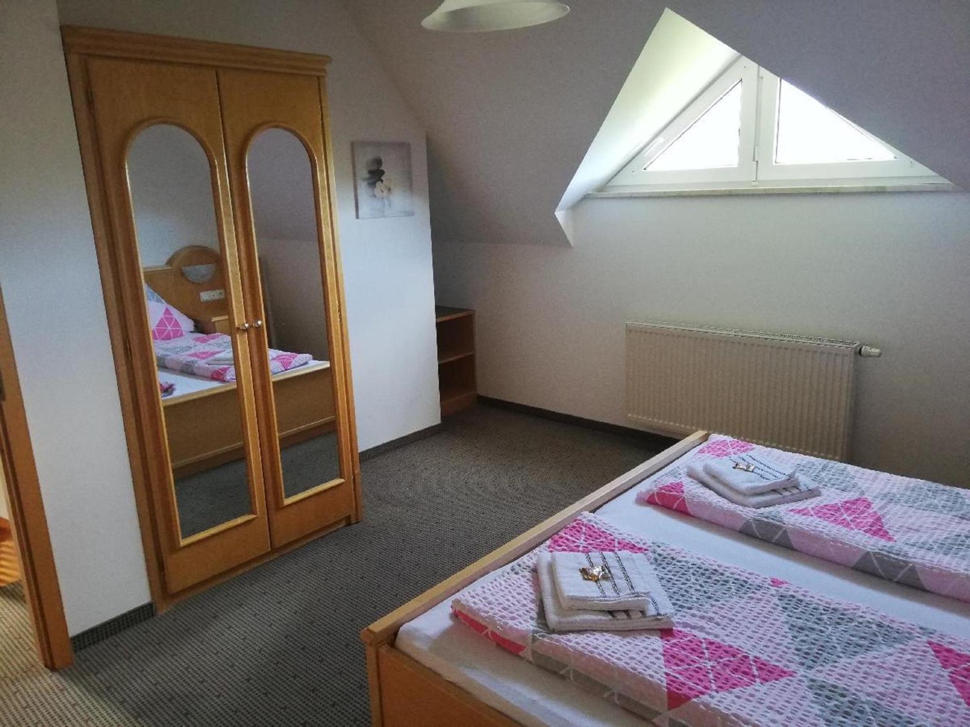 Ferienappartements-Grolik Im Aparthotel Zum Gutshof Hohenwarth Exterior photo